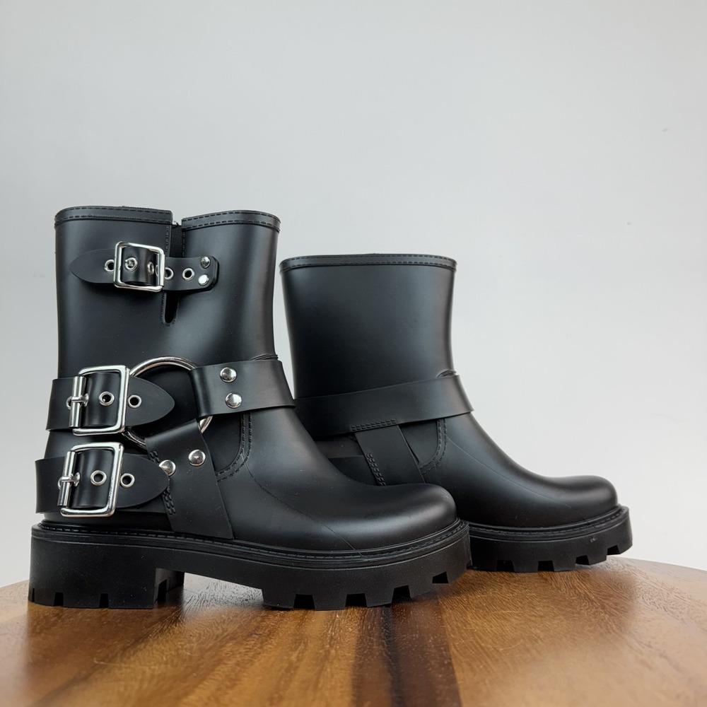 New Womens Jeffrey Campbell Controller Black Rubber Lug Sole Boots Size 6 M NWOB